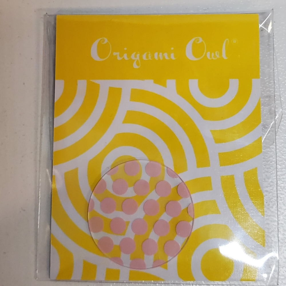 Origami Owl - Brand New Medium Clear Pink Polka Dot Plate